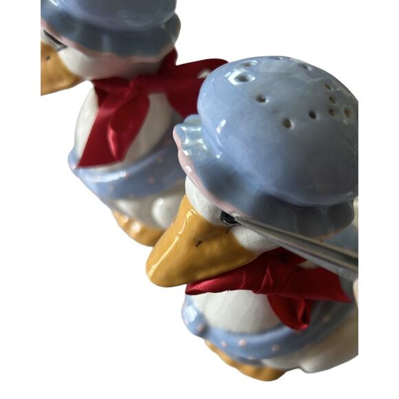 Vintage‎ 1986 Mother Goose Salt & Pepper Shakers Set - Picture 7 of 7